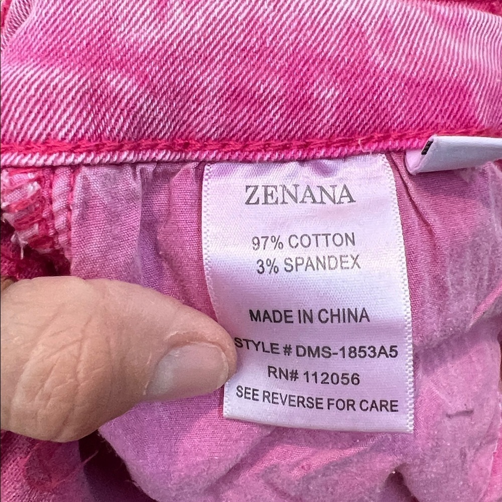 Zenana Outfitters Pink acid washed Denim Mini Skirt size medium. - Picture 8 of 9